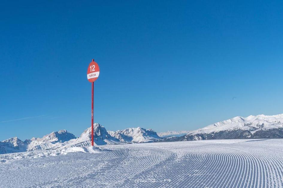 Kronplatz Mountain Lodge Бруніко Екстер'єр фото